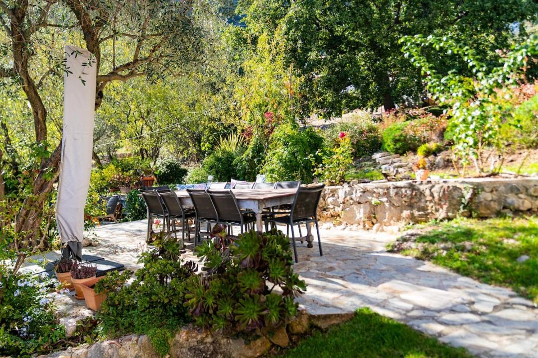 Photo of Others in Chateauneuf-Villevieille