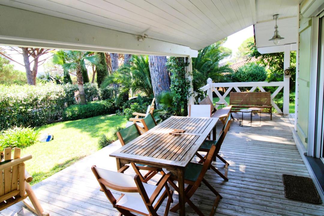 Photo of Patio Balcony in Gassin