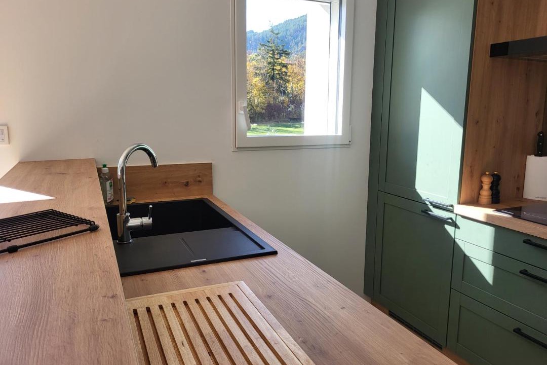 Photo of Kitchen in Faucon-de-Barcelonnette