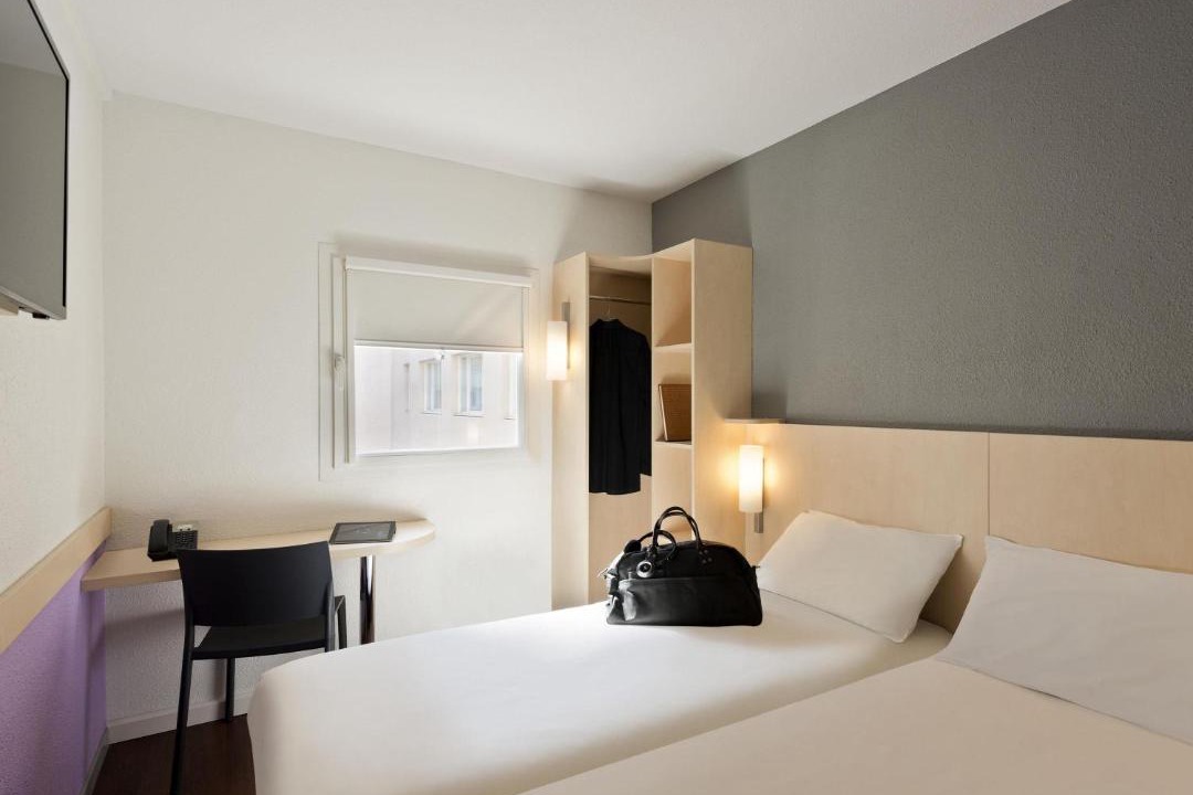 Photo of Bedroom in Carnot