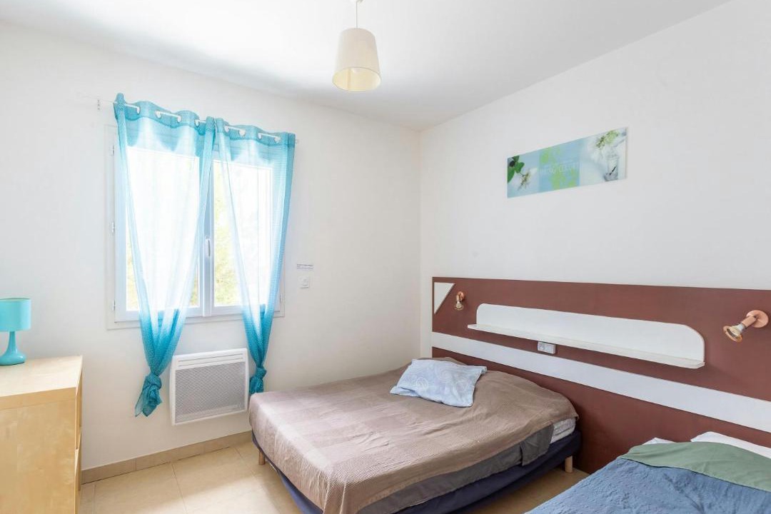 Photo of Bedroom in Montmeyan