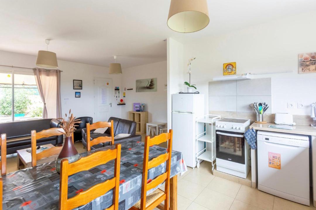 Photo of Kitchen in Montmeyan