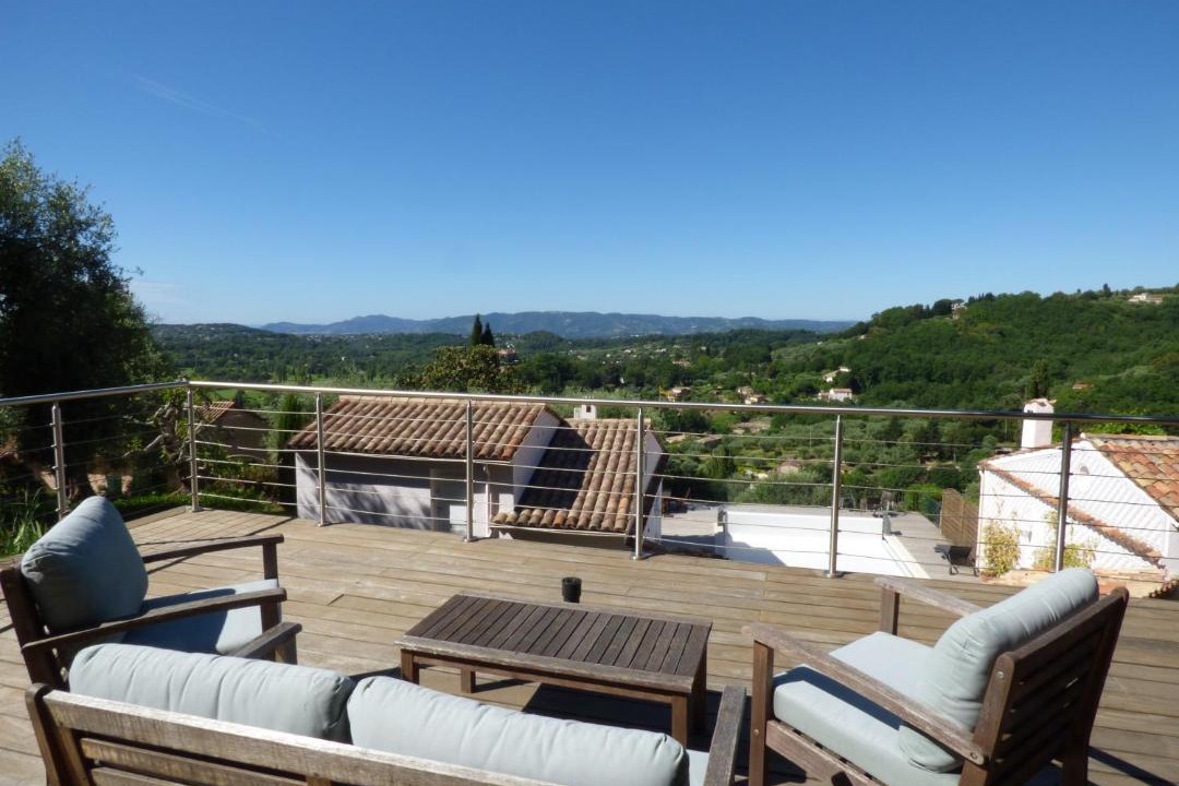 Photo of Others in Chateauneuf-Grasse