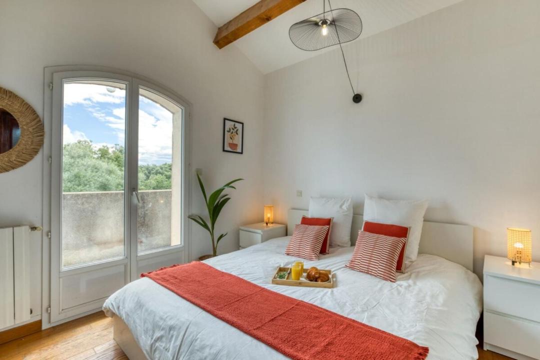 Photo of Bedroom in Junas