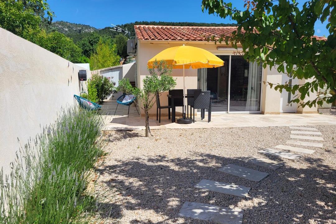 Photo of Others in Cuges-les-Pins