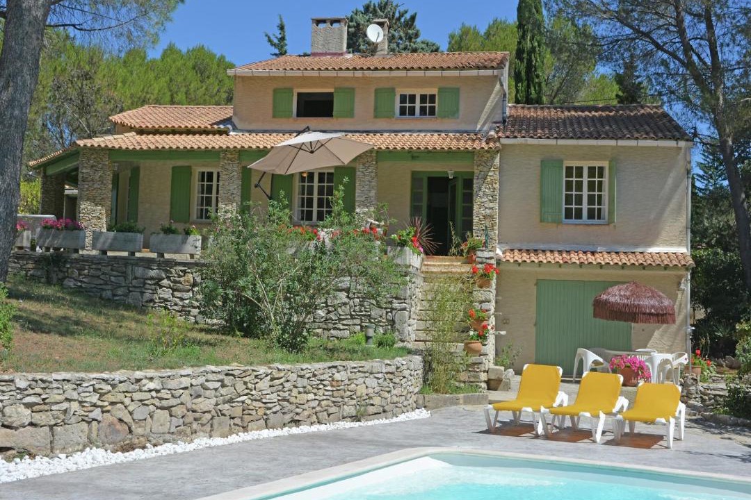 Photo of Others in Beaucaire