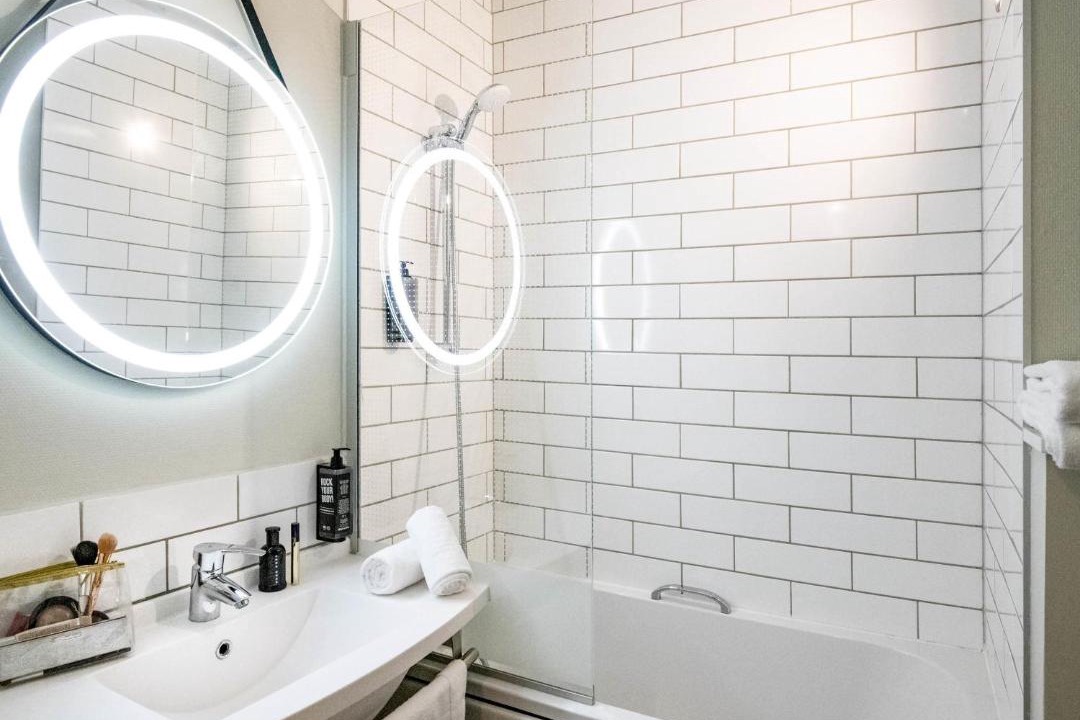 Photo of Bathroom in Gap