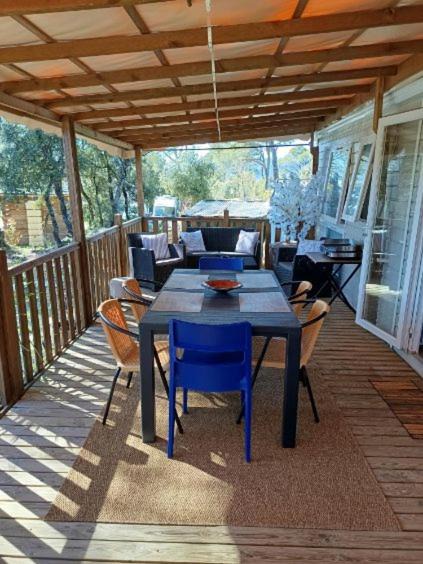 Photo of Patio Balcony in Pierrefeu-du-Var