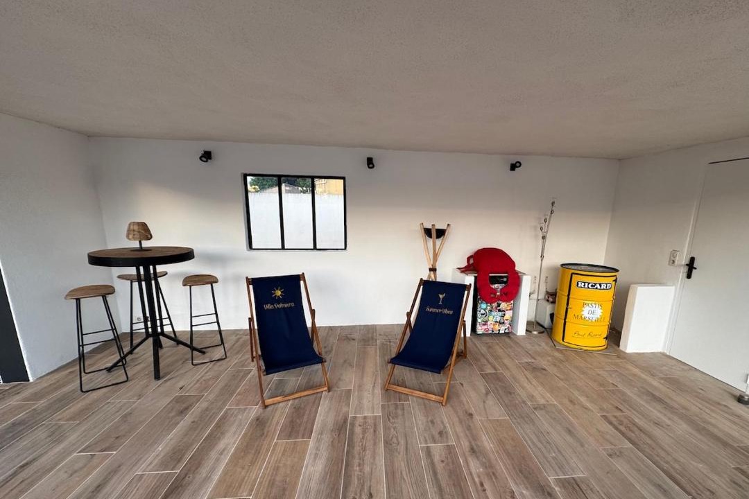 Photo of Livingroom in Maillane