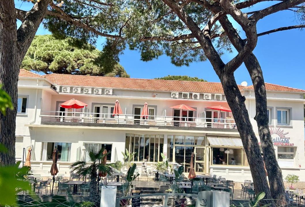 Photo of Others in Hyeres