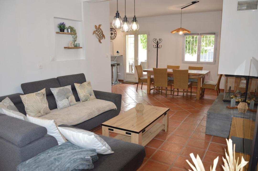 Photo of Others in Cuges-les-Pins