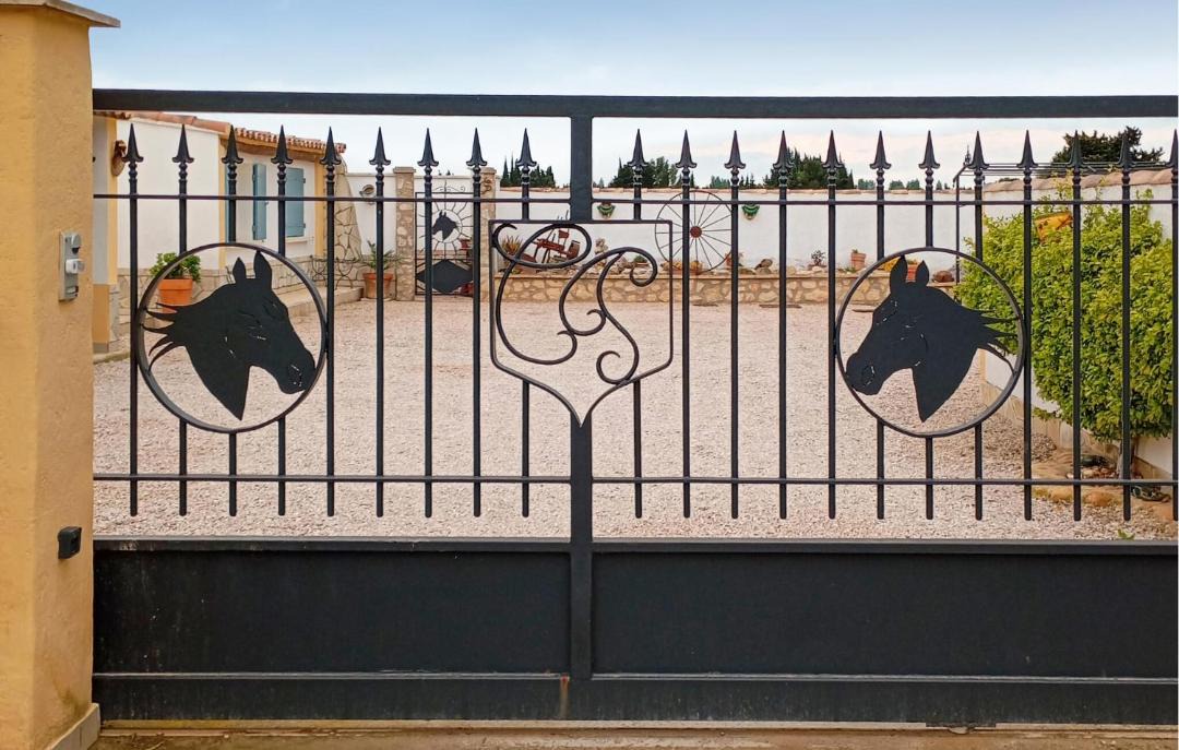 Photo of Others in Arles