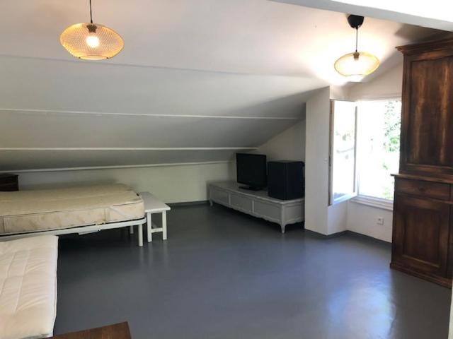 Photo of Bedroom in Demandolx