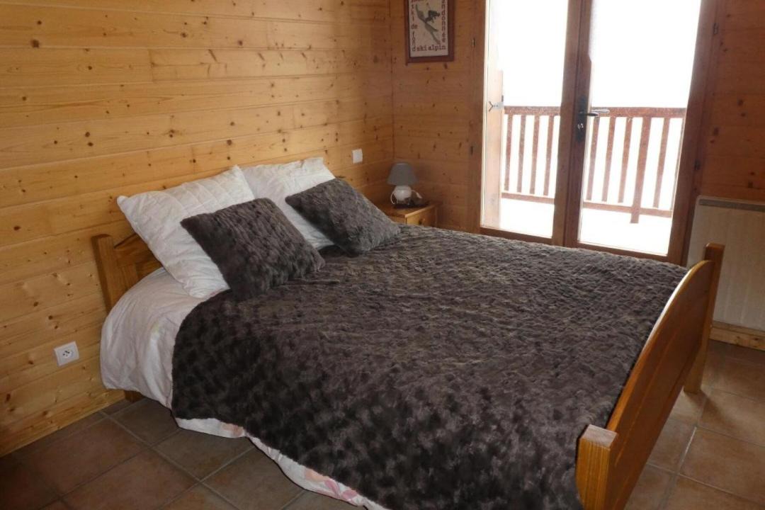 Photo of Bedroom in Reallon