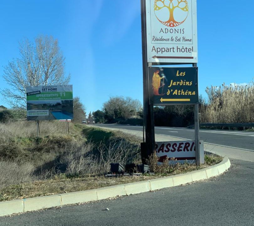 Photo of Others in Eguilles