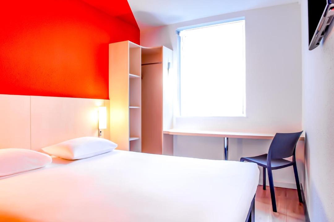 Photo of Bedroom in Carnot