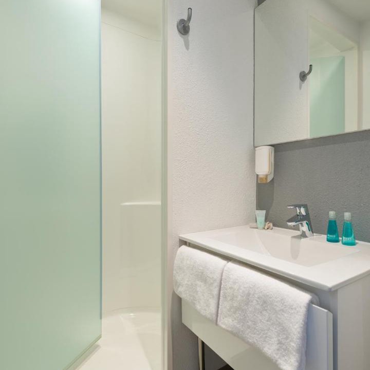 Photo of Bathroom in Carnot