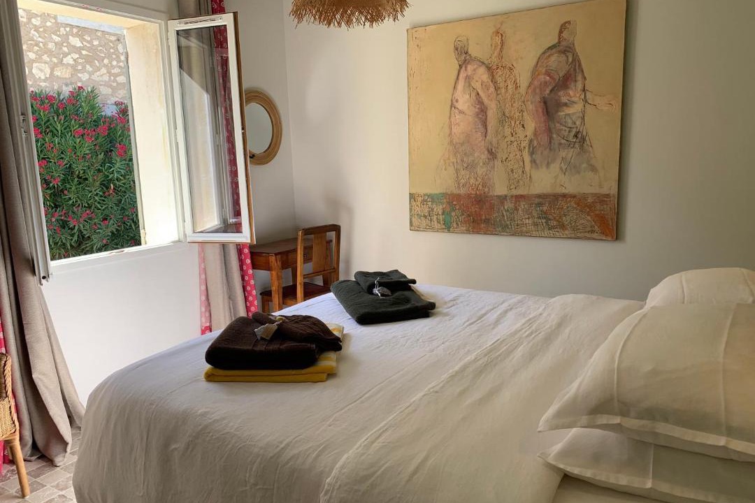 Photo of Bedroom in Orgon