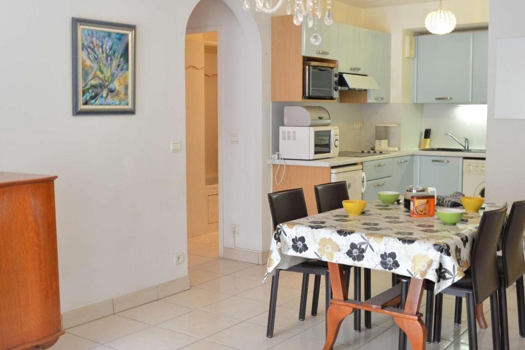 Photo of Kitchen in Saint-Raphael