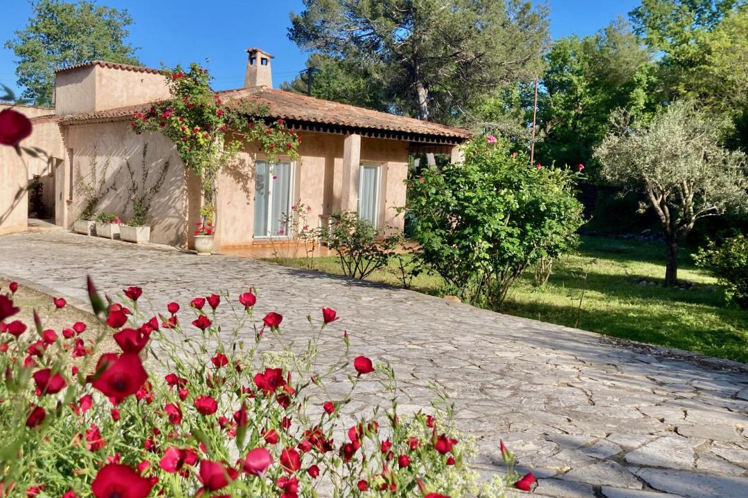 Photo of Others in Roquefort-les-Pins