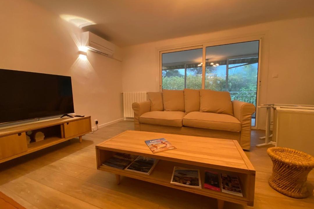 Photo of Livingroom in Boulouris-sur-Mer