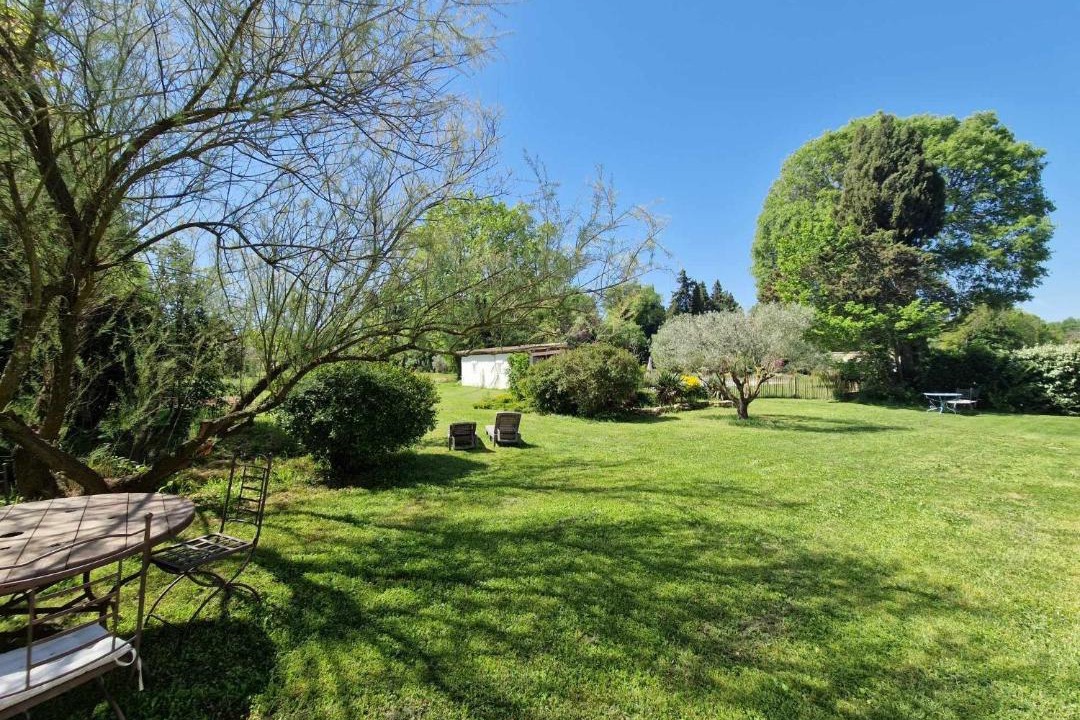 Photo of Others in Eygalieres