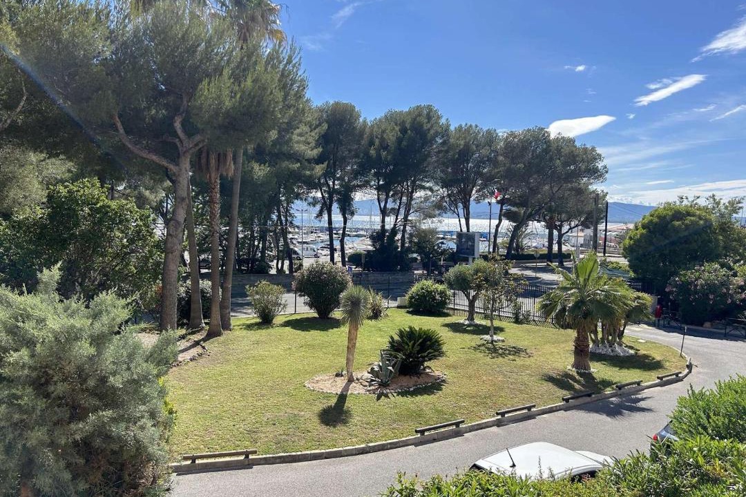 Photo of Others in Saint-Raphael