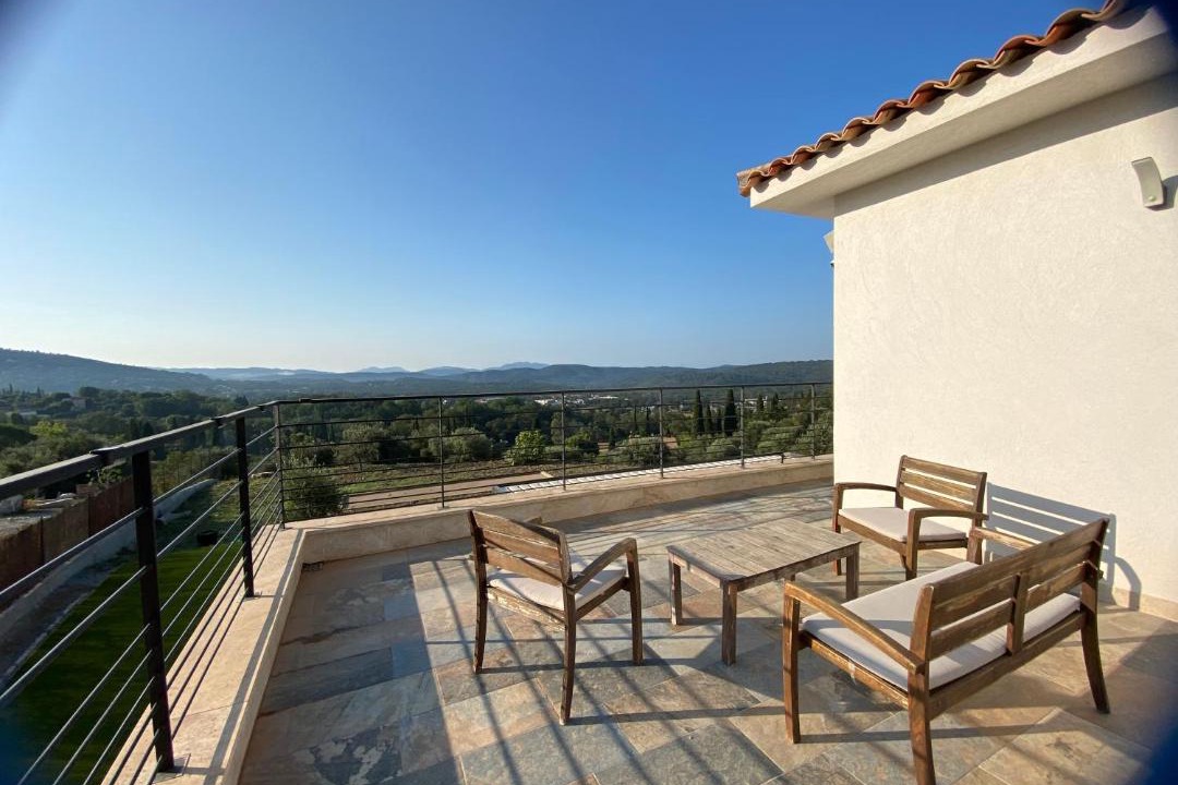 Photo of Patio Balcony in Montauroux
