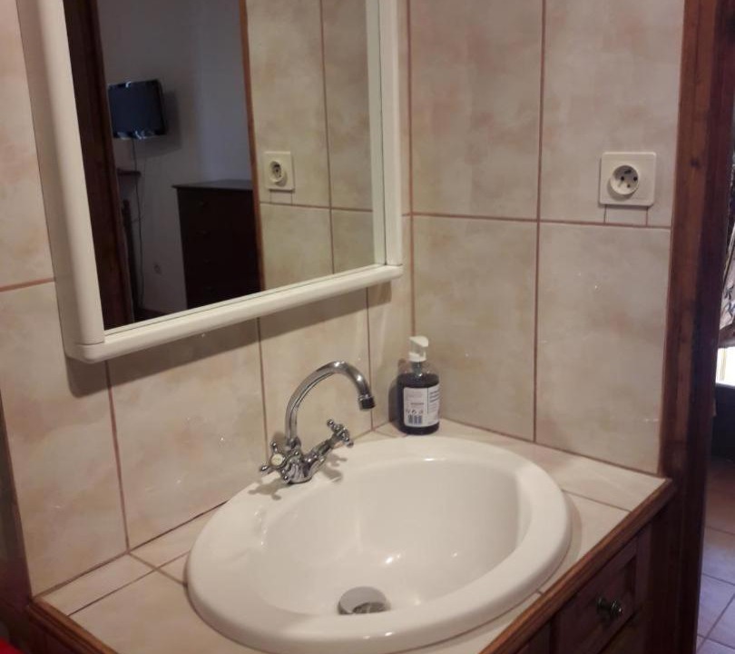 Photo of Bathroom in Tavernes