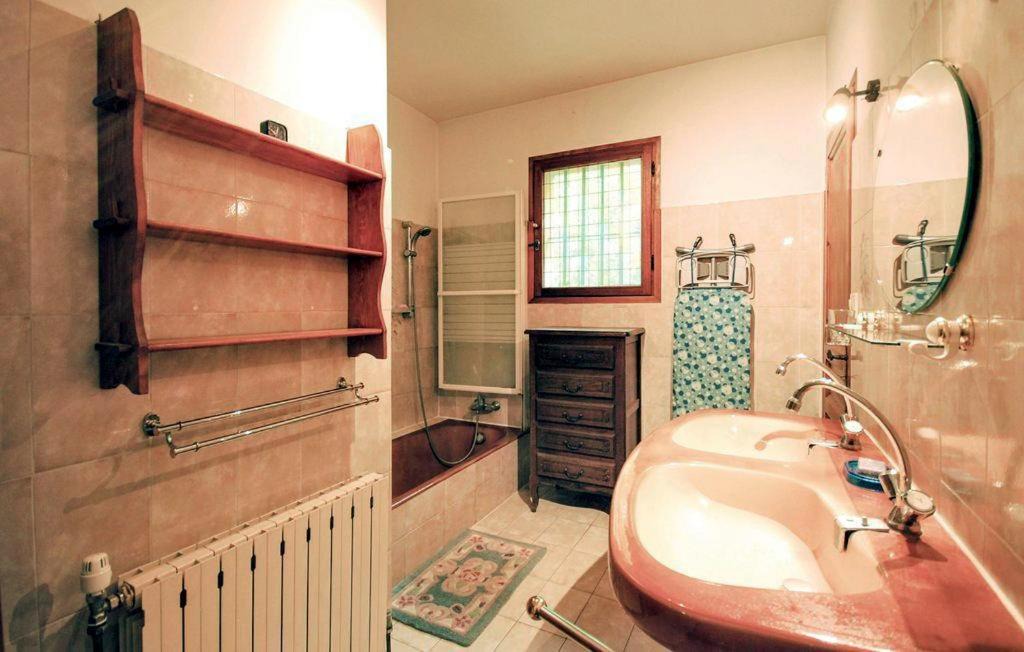 Photo of Bathroom in Bauduen