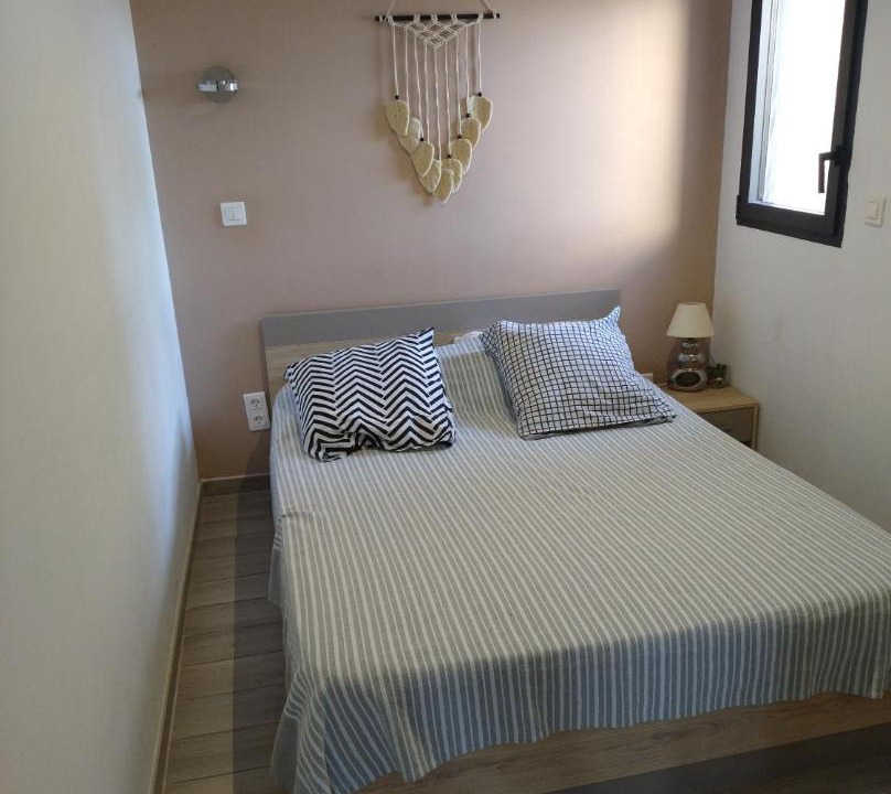 Photo of Bedroom in Hyeres