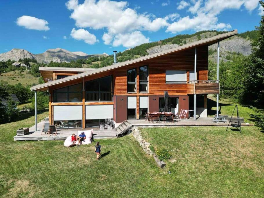 Photo of Others in Allos