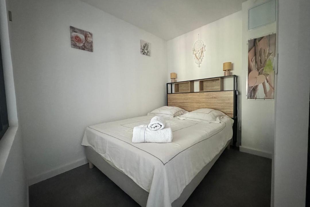 Photo of Bedroom in Les Baux-de-Provence