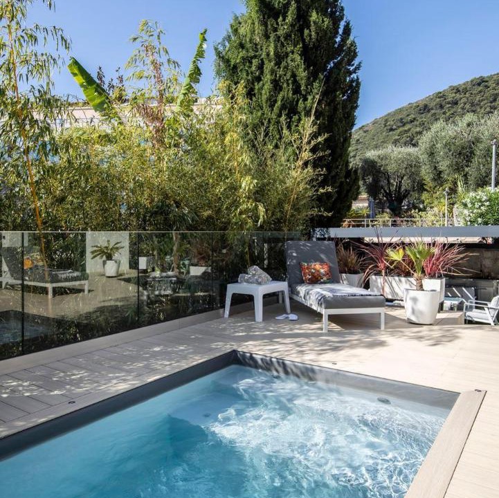 Photo of Others in Eze