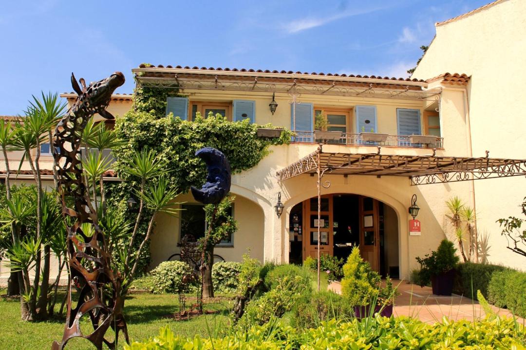 Photo of Buildings in Mougins