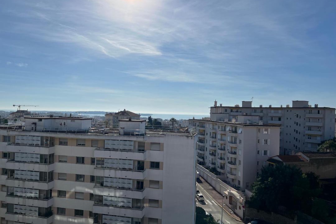 Photo of Others in Carnot