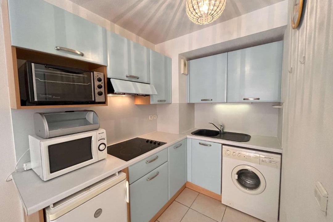 Photo of Kitchen in Saint-Raphael
