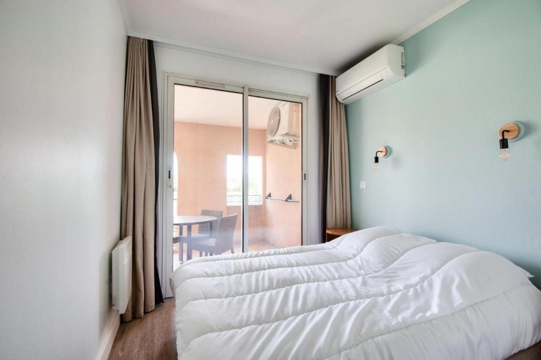 Photo of Bedroom in Pont Royal