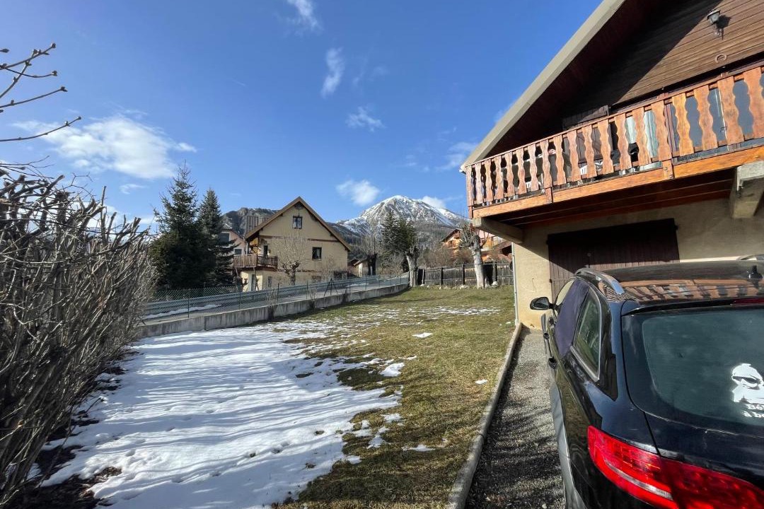Photo of Others in Allos