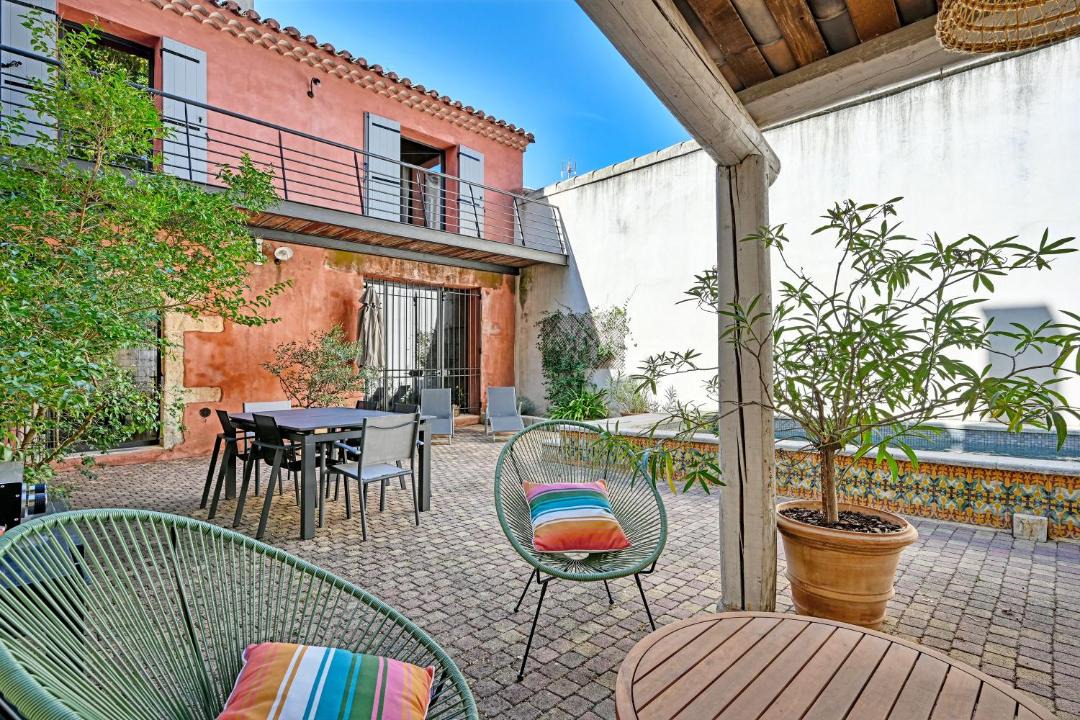 Photo of Others in Maillane