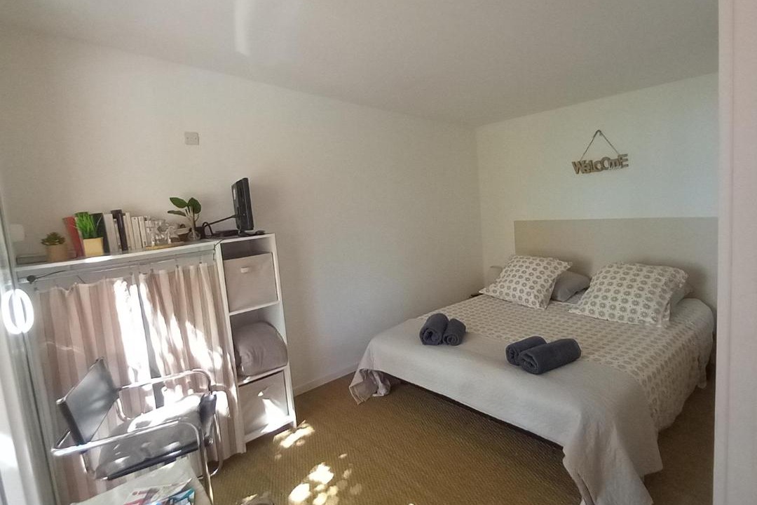 Photo of Bedroom in Eguilles