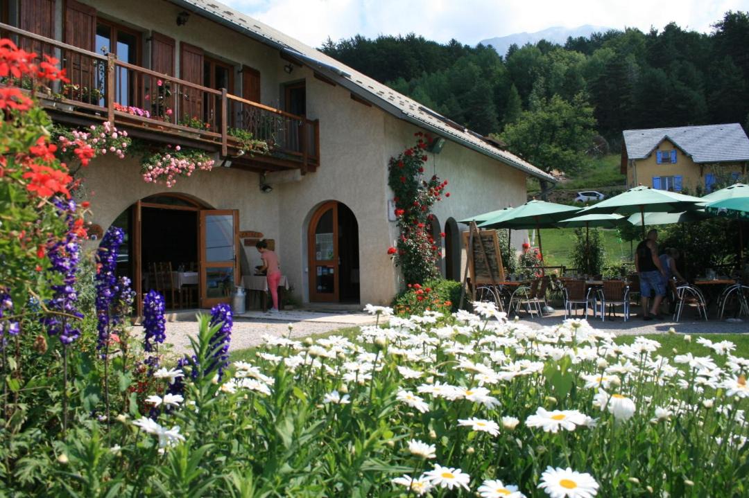 Photo of Others in Montclar