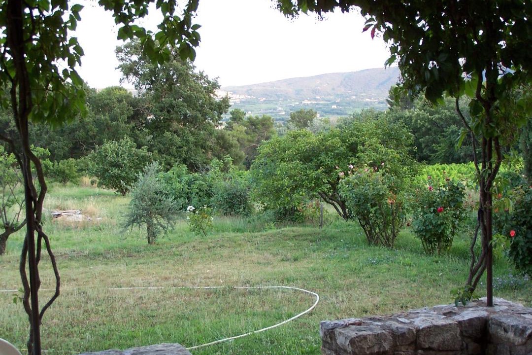 Photo of Others in Goult