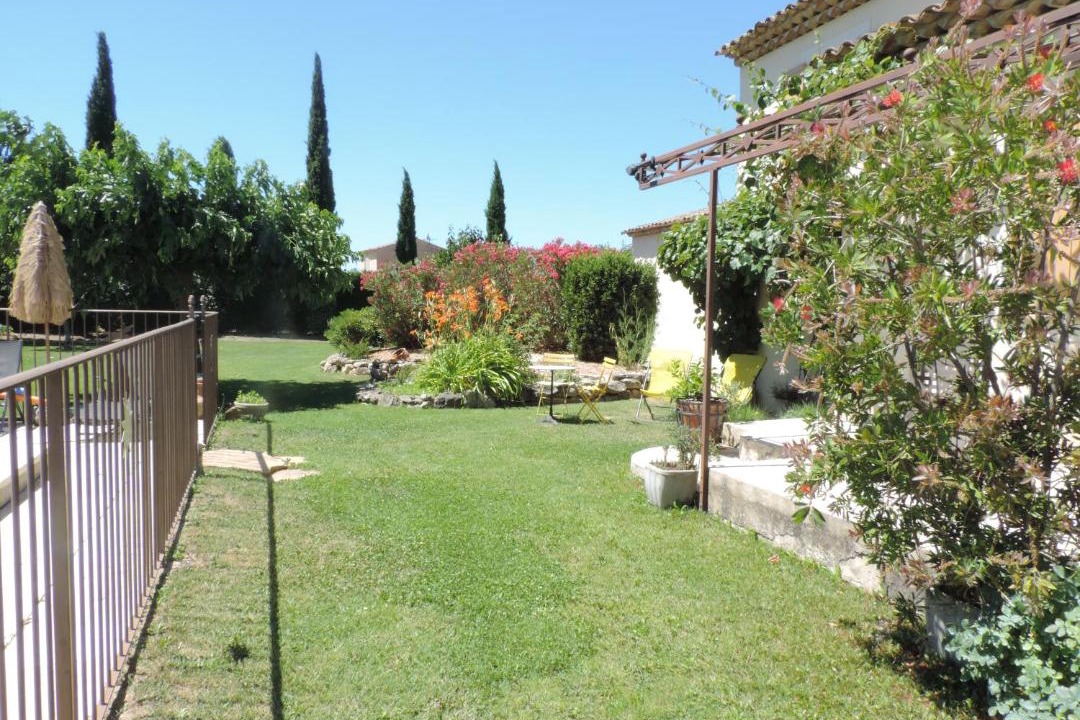 Photo of Others in Cavaillon