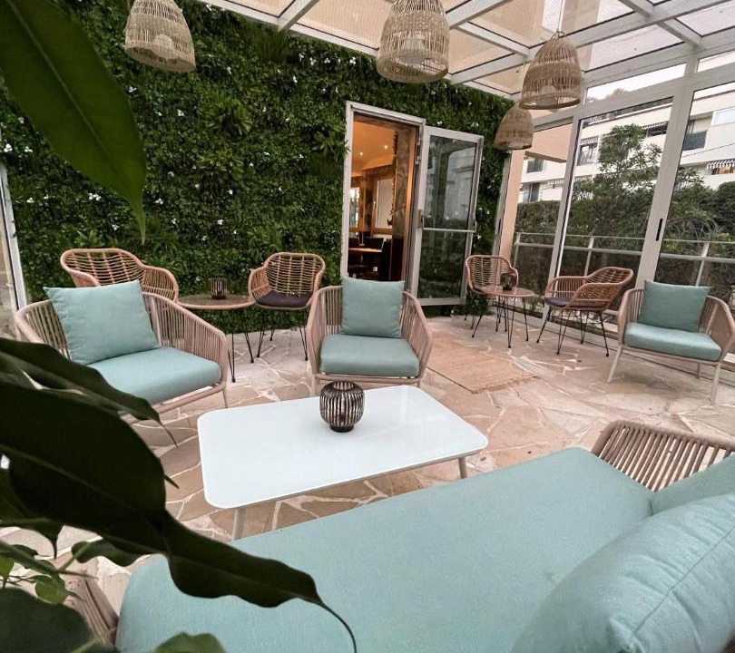 Photo of Patio Balcony in California - Pezou