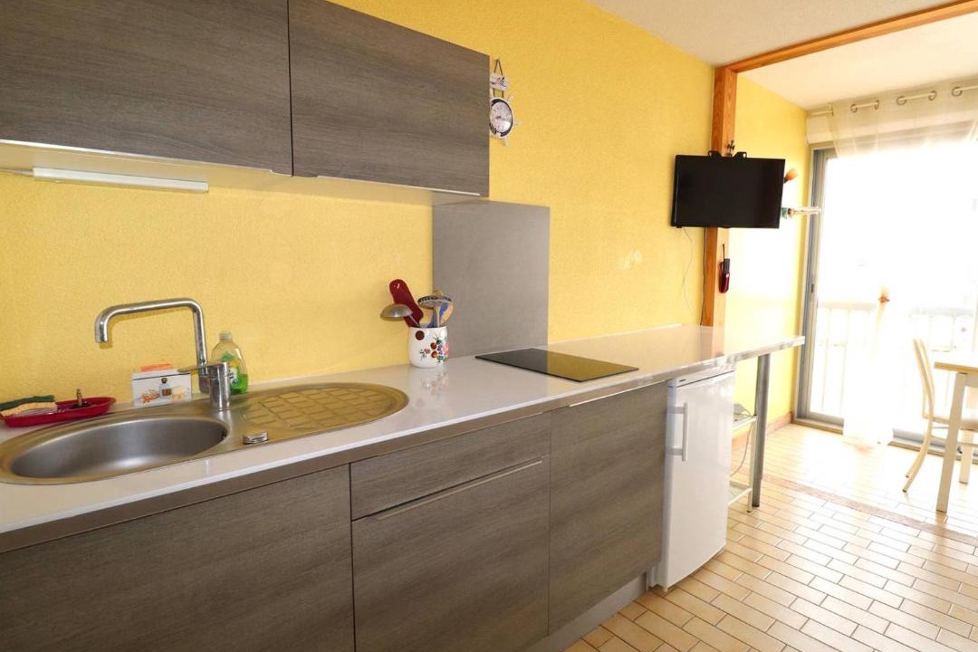 Photo of Kitchen in Le Grau-Du-Roi