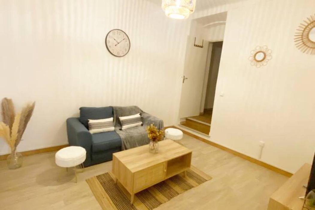 Photo of Livingroom in Nimes City Centre