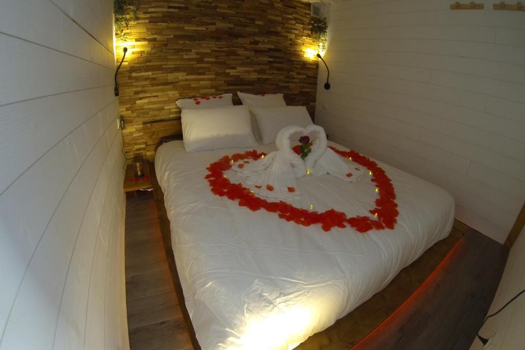 Photo of Bedroom in Le Puyricard
