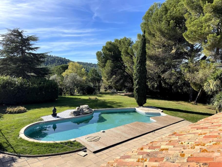 Photo of Outdoor in Coudoux