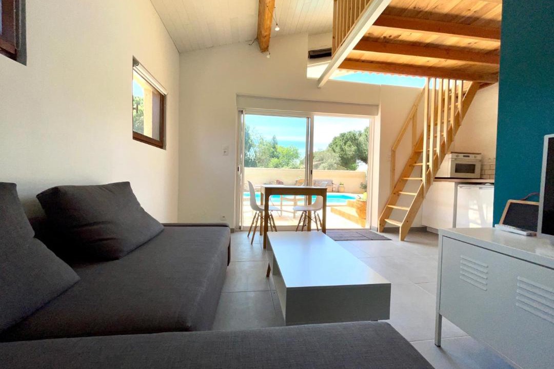 Photo of Livingroom in Villeneuve-les-Beziers